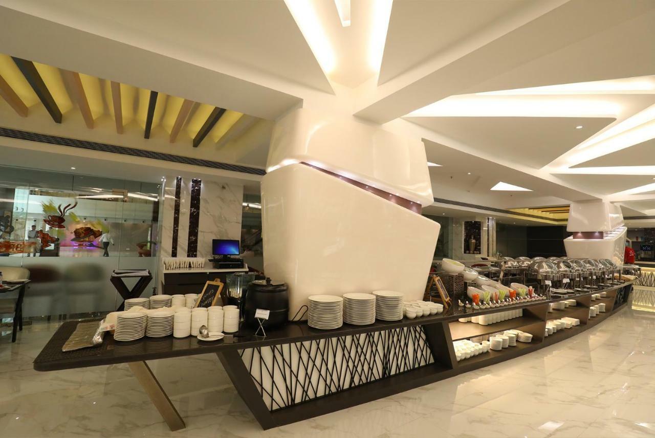 The Byke Suraj Plaza Pure Veg, Thane Exterior photo